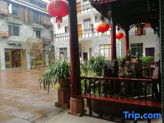 Zhongheyuan Inn