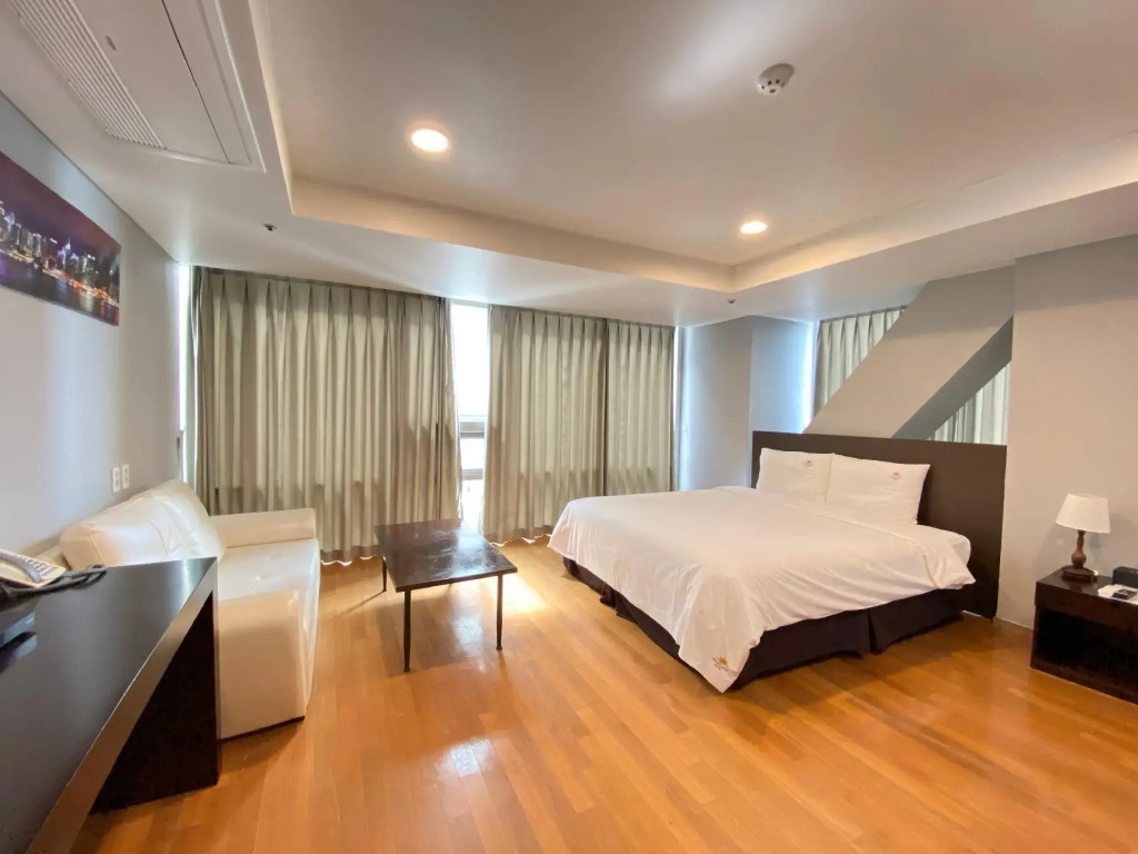 Sun Cloud Hotel