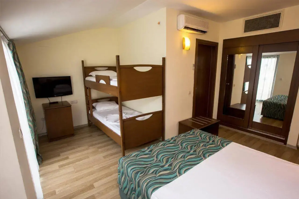 Dosi Hotel