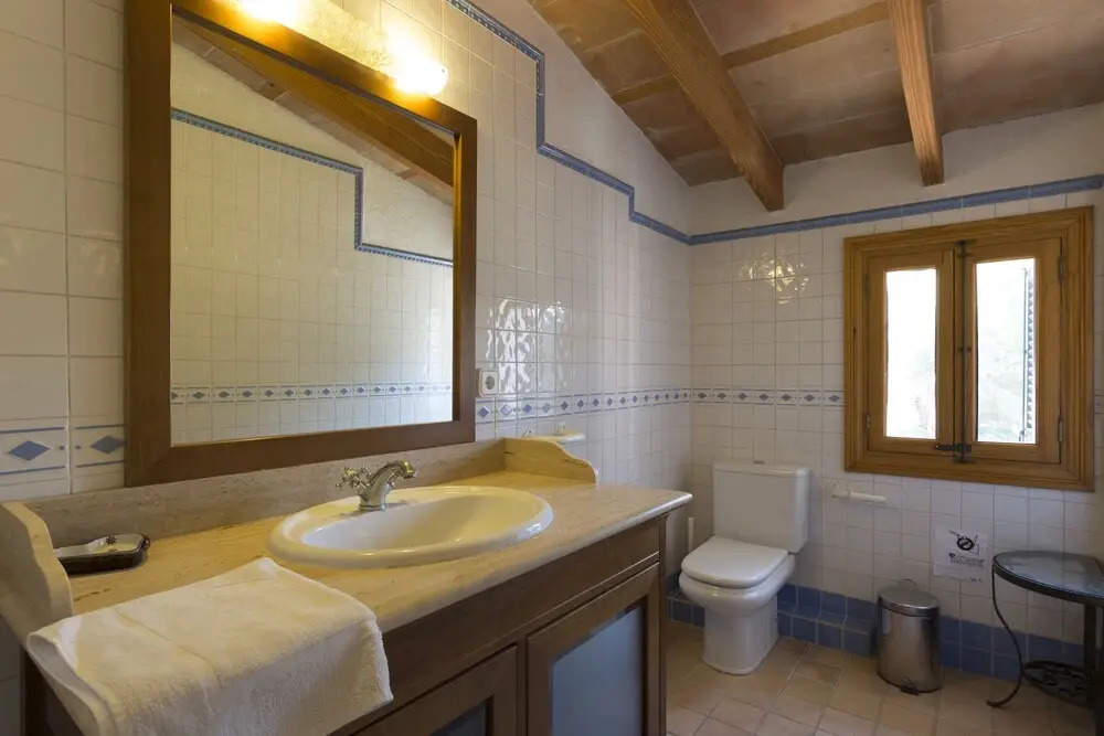 ULLAL - Rural Charm-AGRITOURISM approx 65000 meters PLUS PRIVATE MOUNTAIN villa and Outdoor Adventure Agritourism Apartment EQUIPATED - Private Mountain Path approximately 5 minutes walking from the beach -Ideal for relaxation