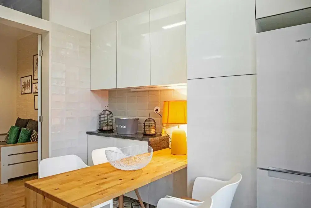 Colourful and Tasteful 2bedroom Apartment in Graça