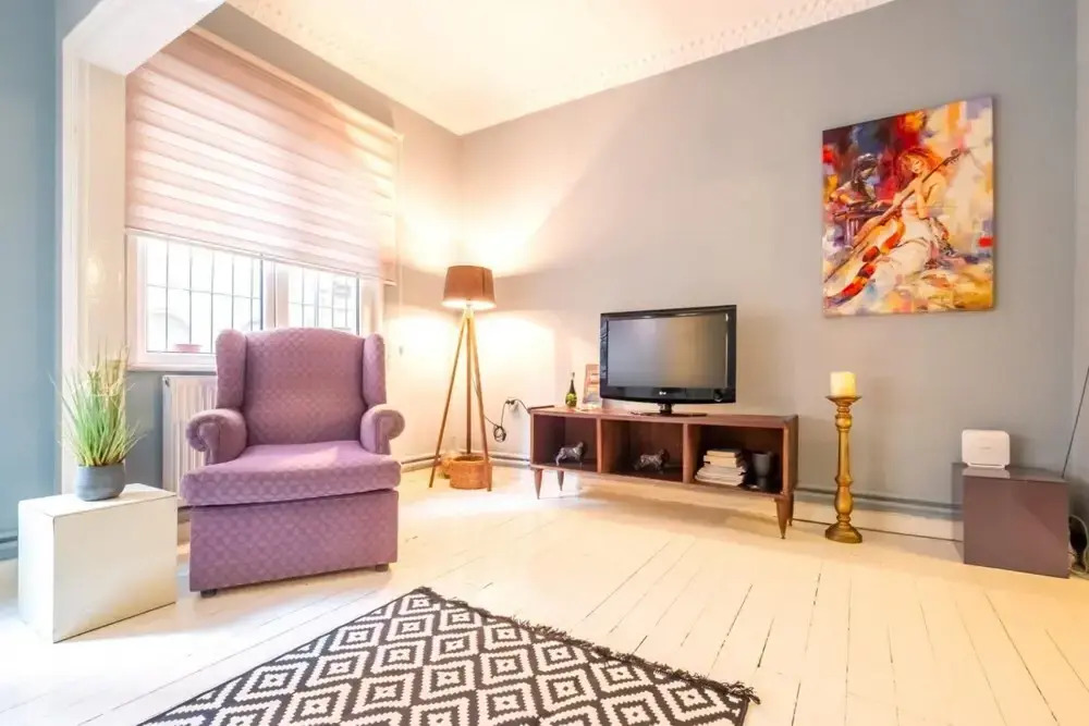 Delightful Flat Close to Galata 2 mins to Metro