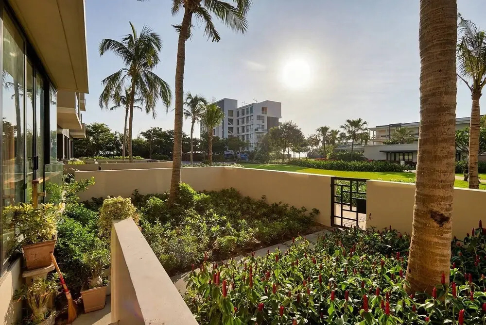 Ground Floor 2bdr Apt With Garden In 5 Star Resort