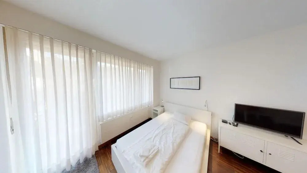 Unique Serviced Living @ Basel SBB station