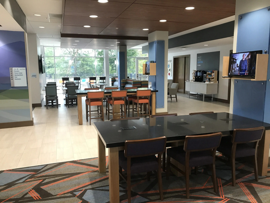 Holiday Inn Express & Suites Greenville SE - Simpsonville by IHG