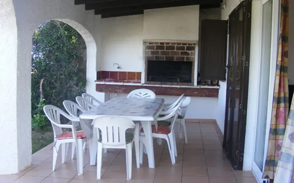 Villa King