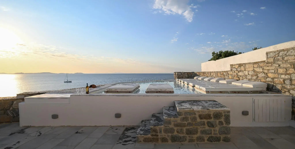 Iliada Suites