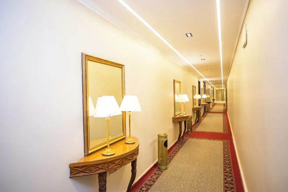 Hotel Comfort Giza