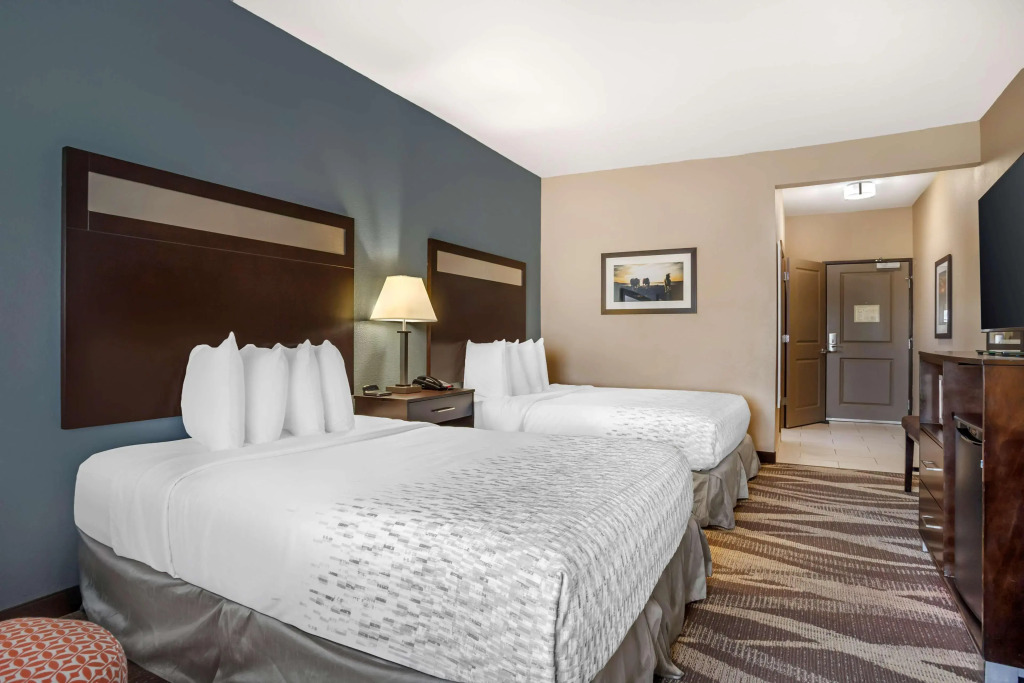 Best Western Plus Lake Jackson Inn & Suites
