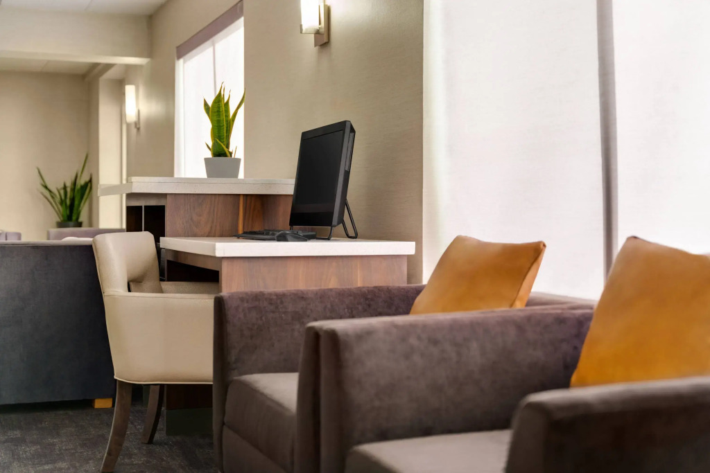 Spark by Hilton Waldorf