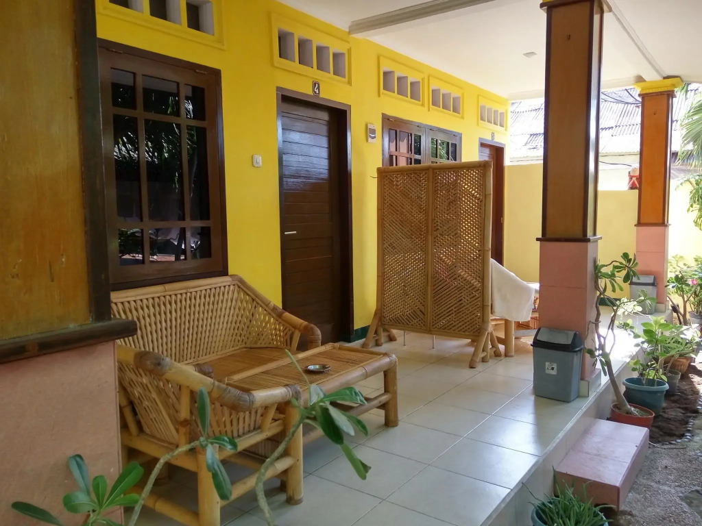 Koi Gili Guest House