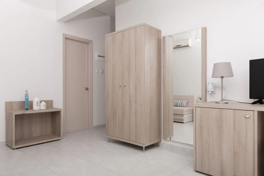 12 Olympian Gods Hotel