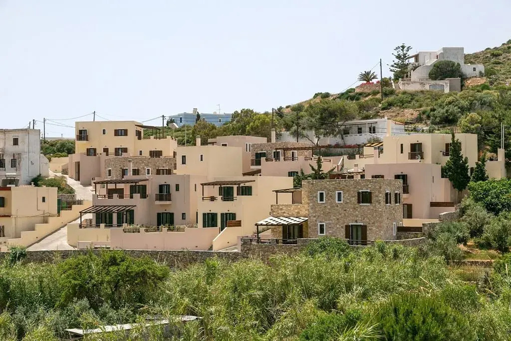 Syra Suites