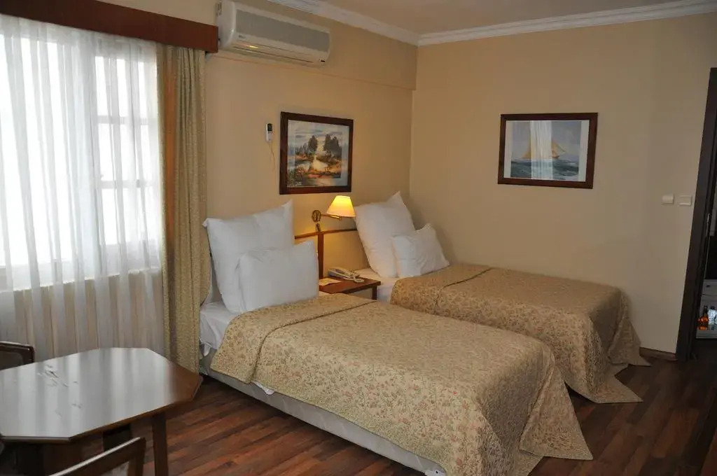 Diapolis hotel