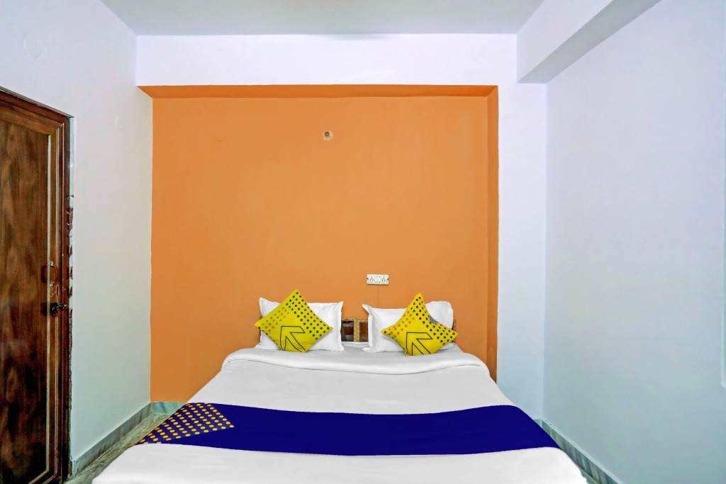 RAJ HOTEL VIP