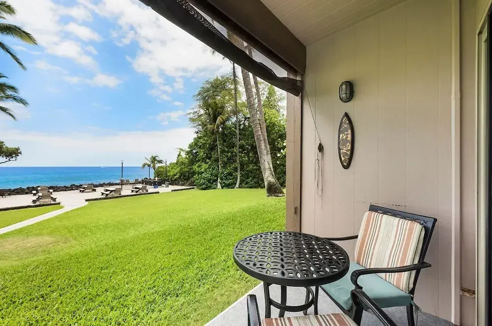 Kona Isle D4