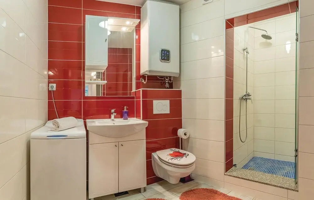 Nice Home in Kastel Novi With Sauna, Wifi and 8 Bedrooms