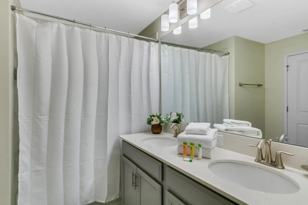 4 Bedrooms 3 Bathrooms Champions Gate 1571 Sd