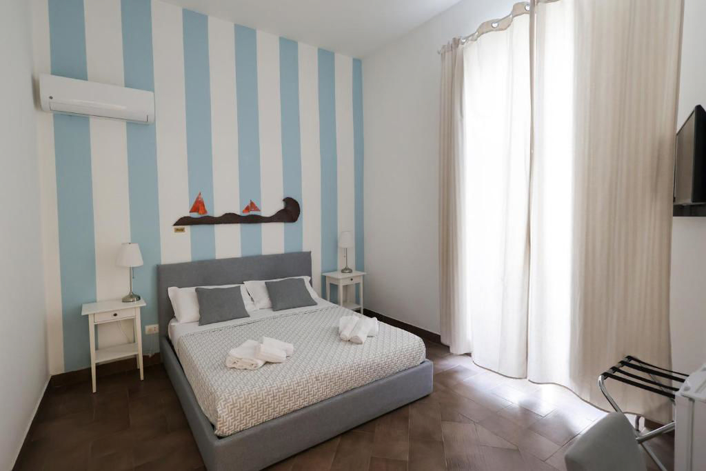 GreRos H. Rooms Napoli Centro by Clapa Group Dislocated Hospitality