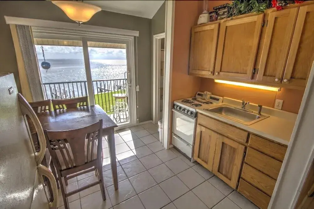 Sandcastle 202c - studio Br Condo