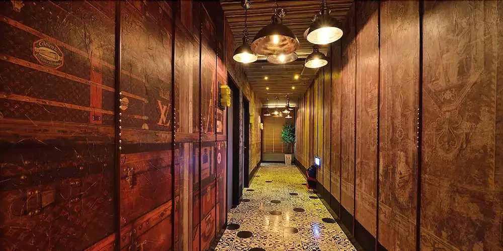 Joe's Apartment Hotel