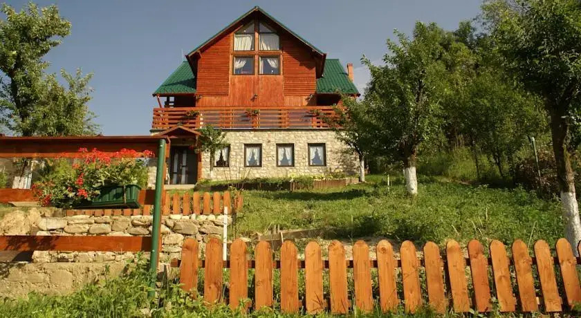 Casa din Deal
