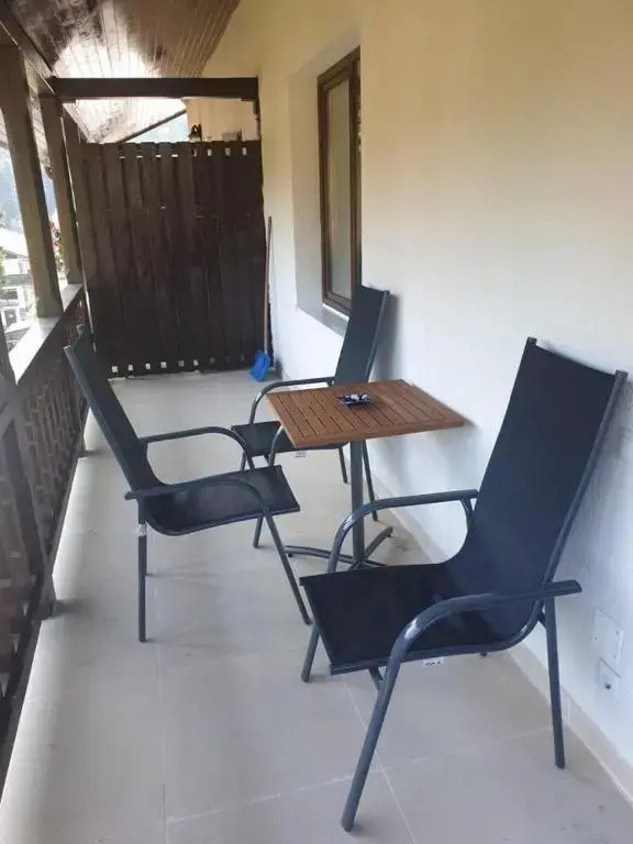 Cazare în Bușteni - apartament 3 camere