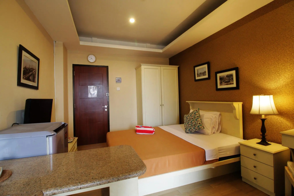 The London Living Apartment at Kebagusan City