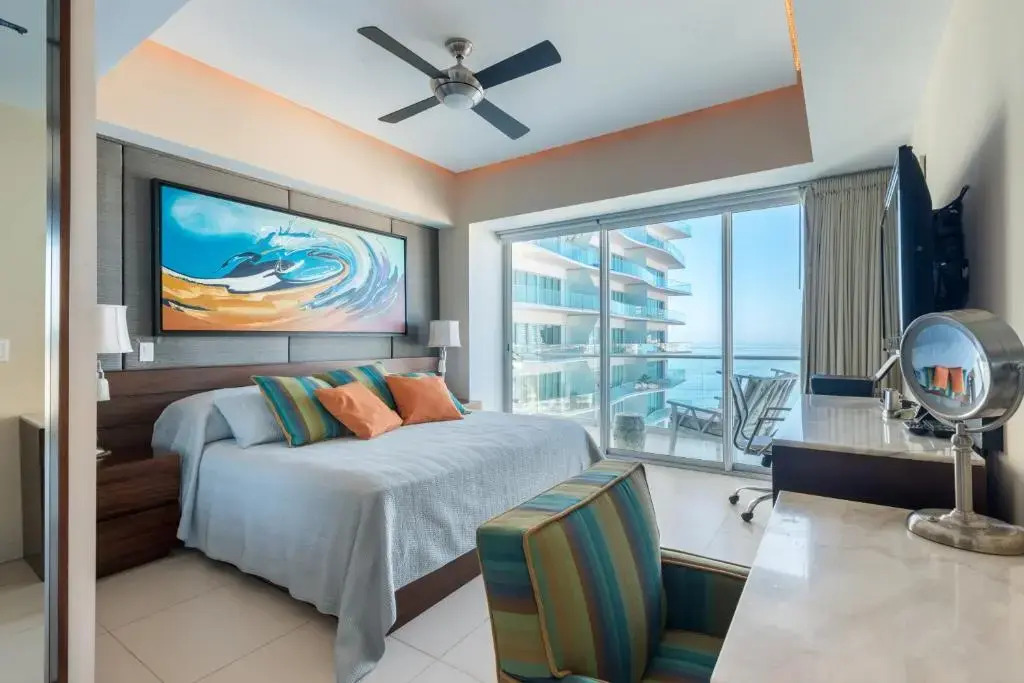 ICONTower2-1401 Icon - Panoramic Views Ocean, Beach, Best Pool