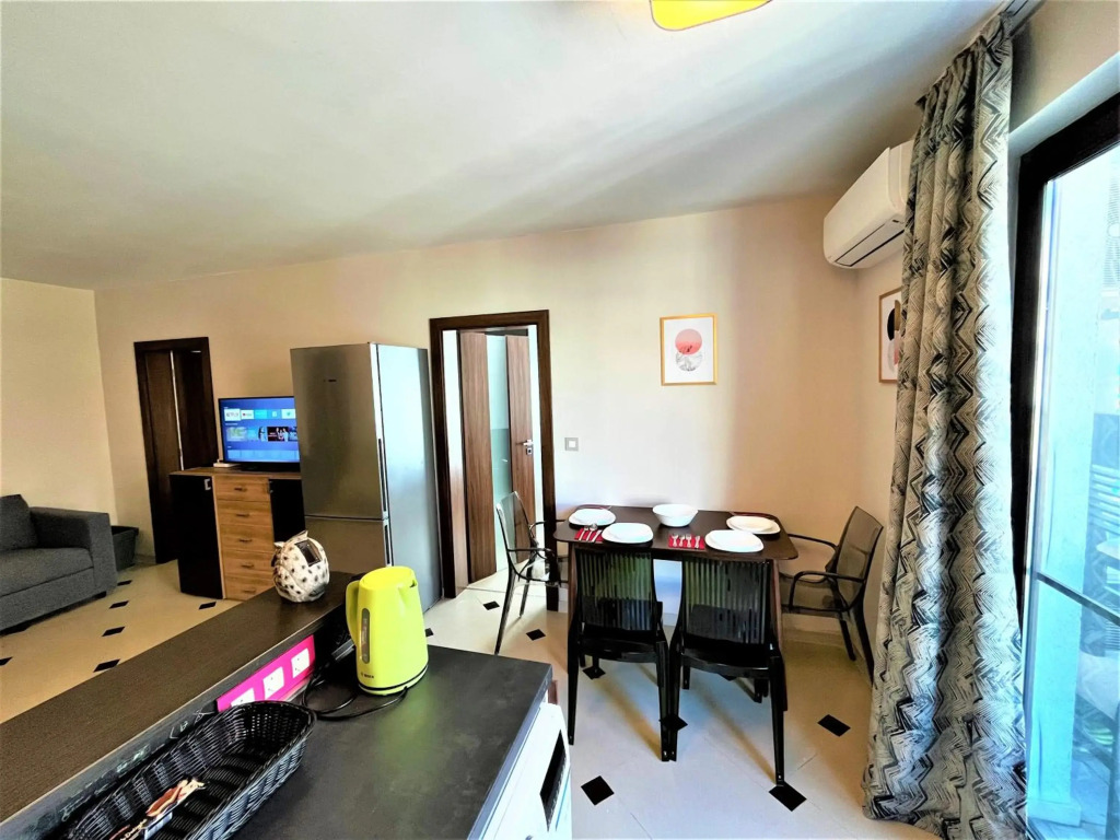 Botabara 312 Self Catering Beach Apartment