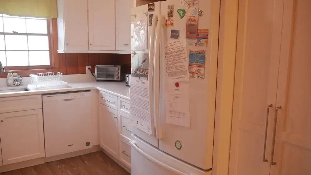 Granny's Beach House - 6 Br Home