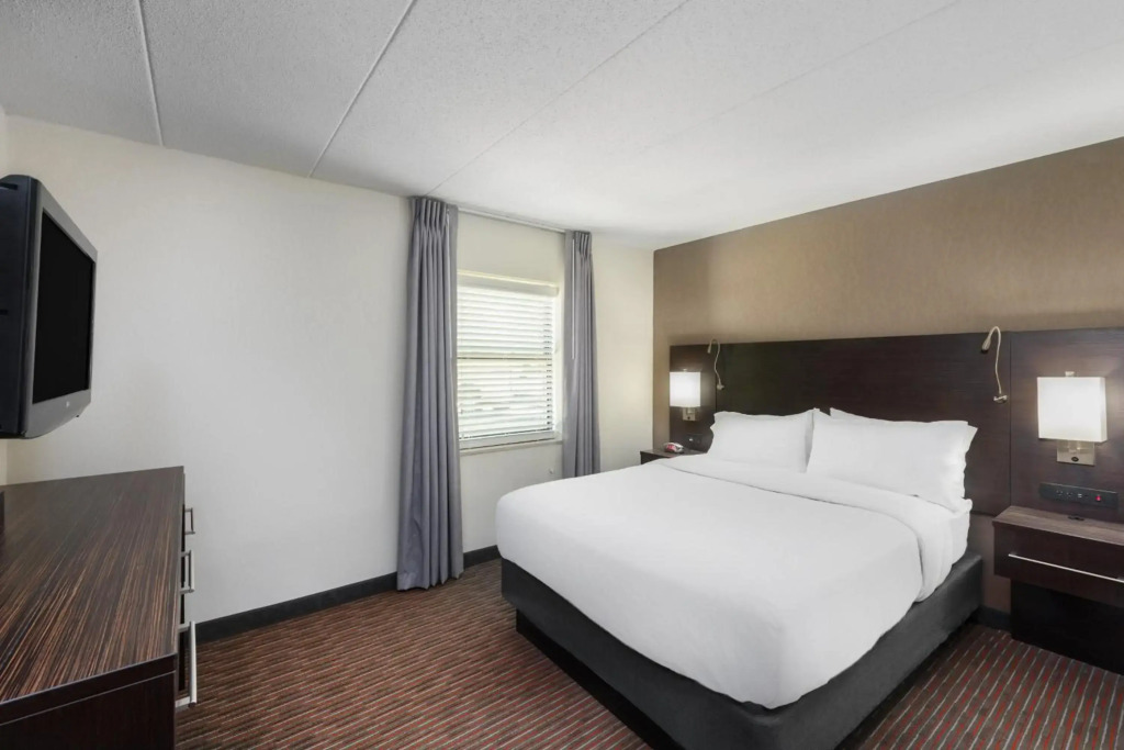 Holiday Inn At Six Flags Saint Louis by IHG
