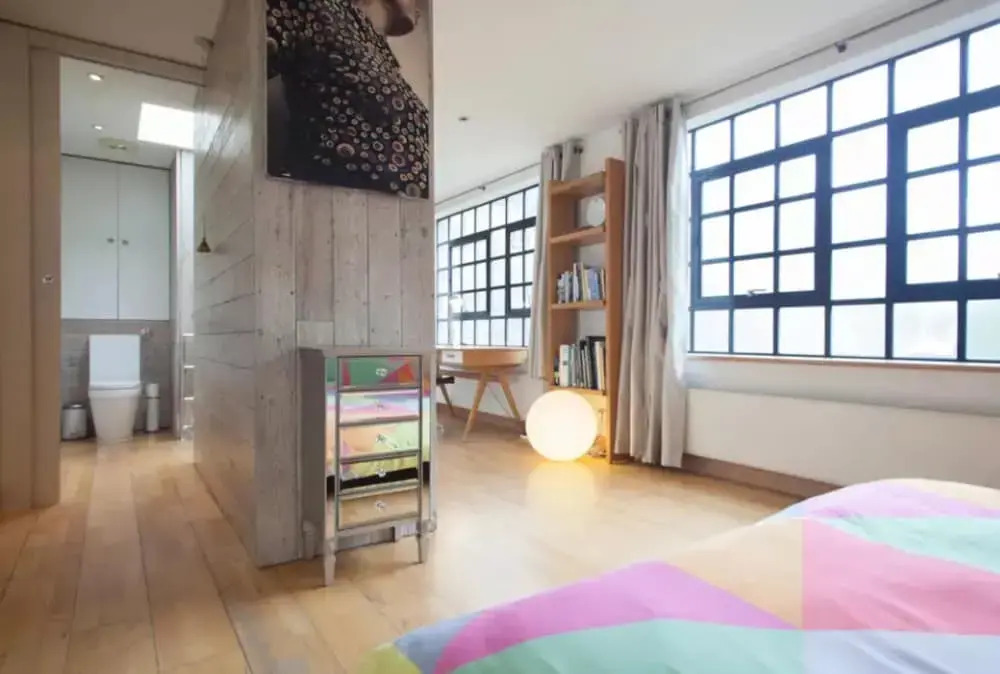 3 Bedroom Contemporary Home In Shoreditch