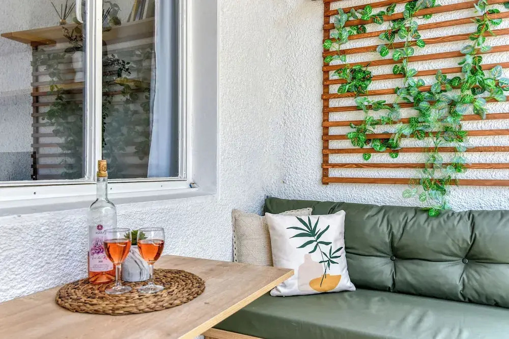 The Arch 2-BR Apartment in Mar Mkhayel