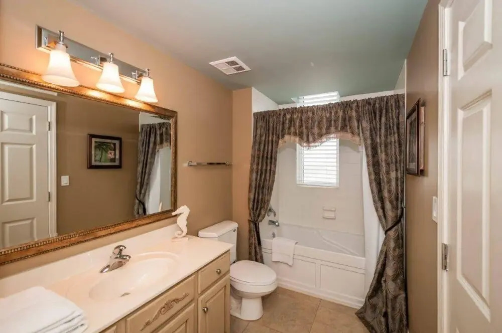Silver Beach Towers 903e by Destin Getaways
