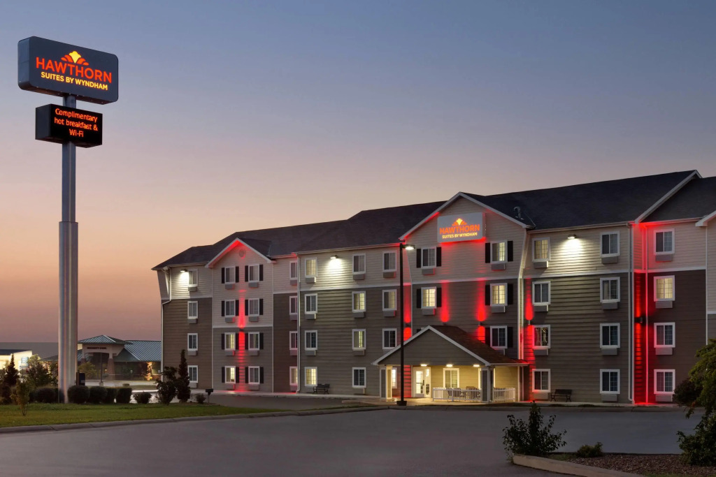 Hawthorn Extended Stay by Wyndham Saint Robert