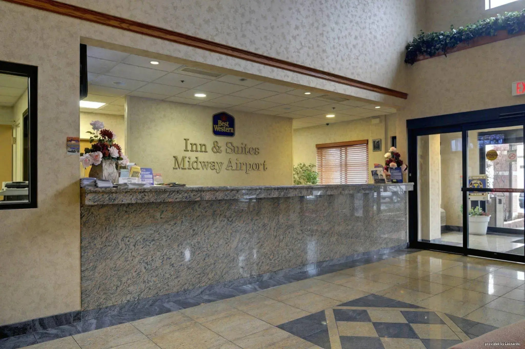 Best Western Inn & Suites - Midway Airport