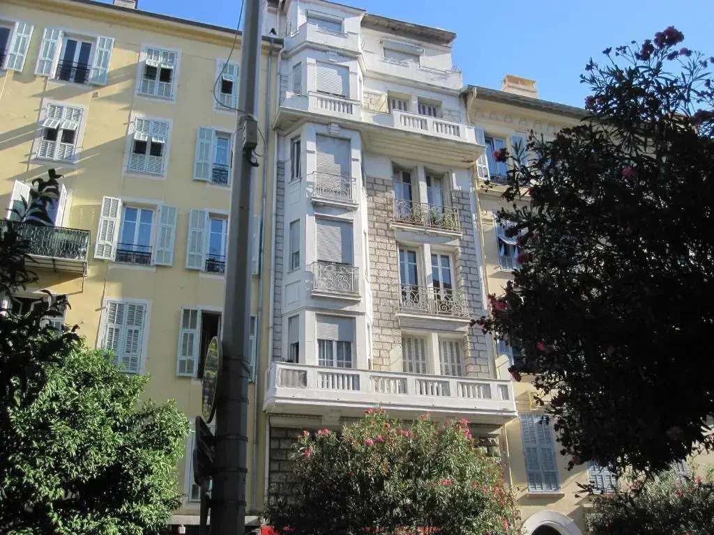 Charmant appartement au centre de Nice