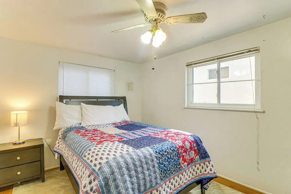 Pets Welcome: Hot Tub Haven in Albuquerque!