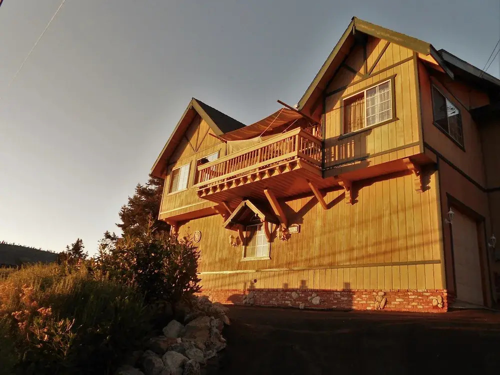 Mountain View Chalet