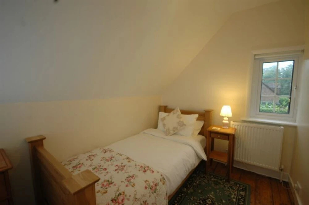 Rosemead Cottage