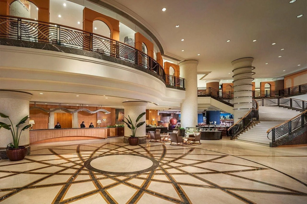 Harbour Plaza Resort City