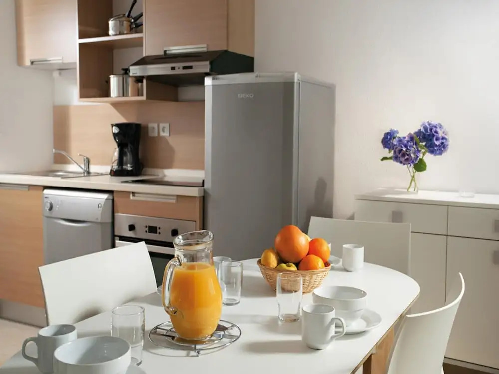 Apartment With Loft in Holiday Parkdd