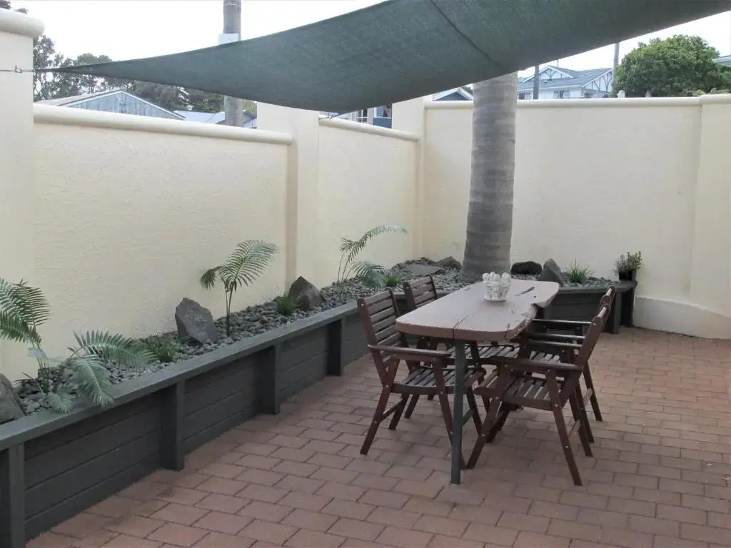 Tarawhata Thermal Apartment