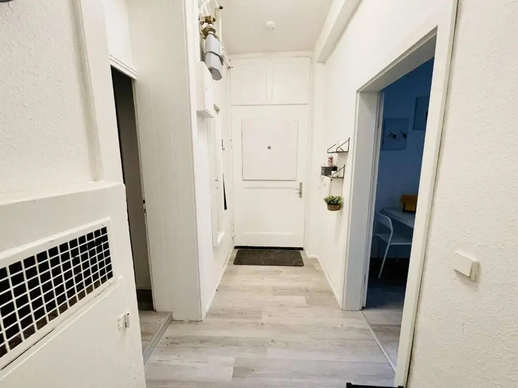 Newly Furnished Beautiful Apartment In The Center With Smart TV