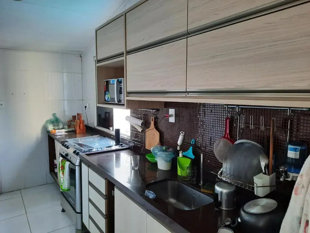 BEACH HOUSE ARUANA