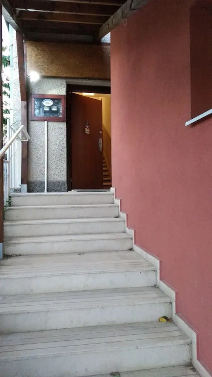 Snug Apartment at foot of mountain