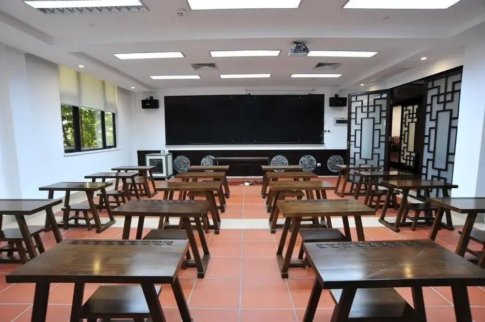 Yundang College Exchange Center