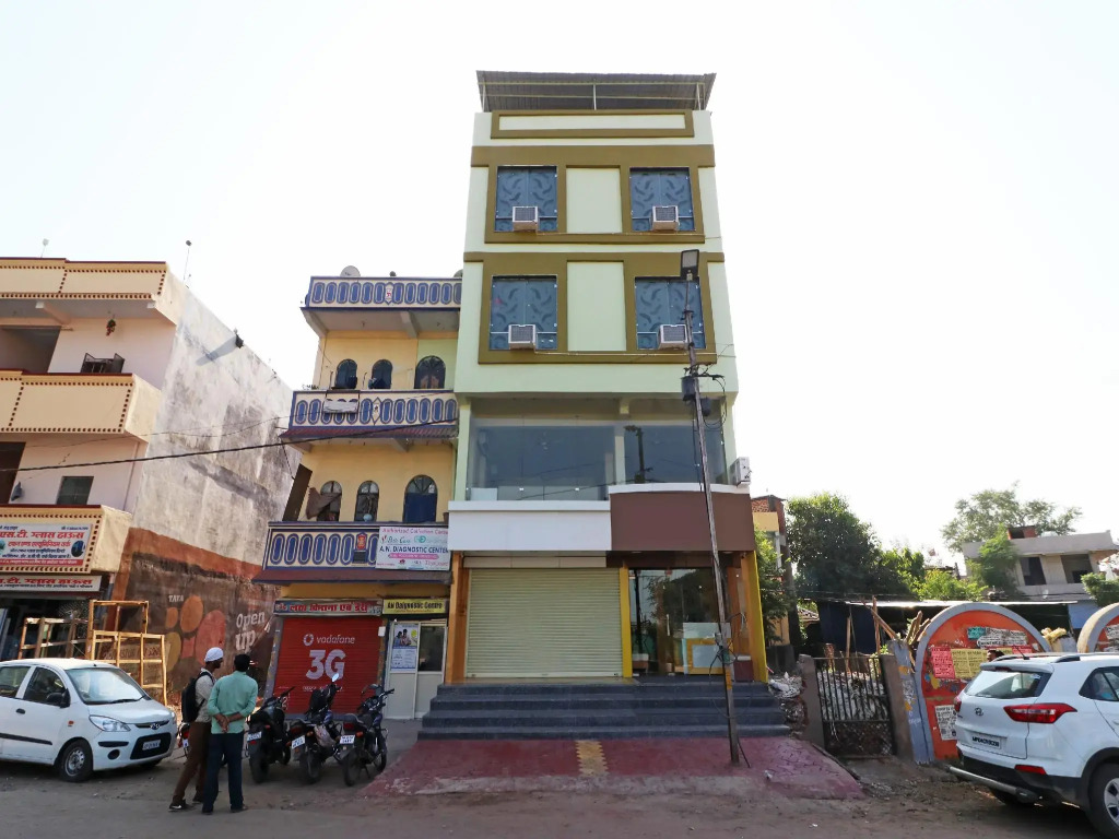 OYO Flagship 22944 Hotel Hrdaya Inn