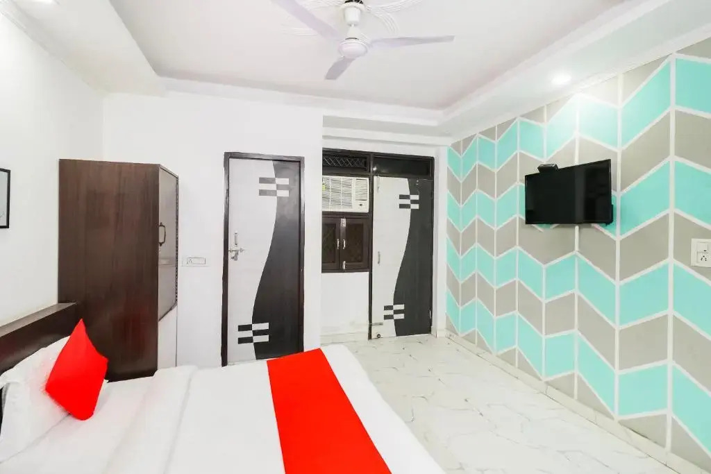 Oyo Flagship 93499 Hotel Belmond